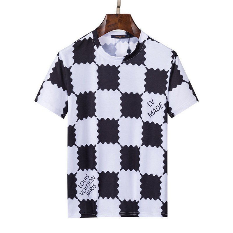 Louis Vuitton Men's T-shirts 120